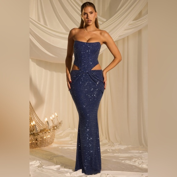 Oh Polly Dresses & Skirts - Oh Polly Saphira